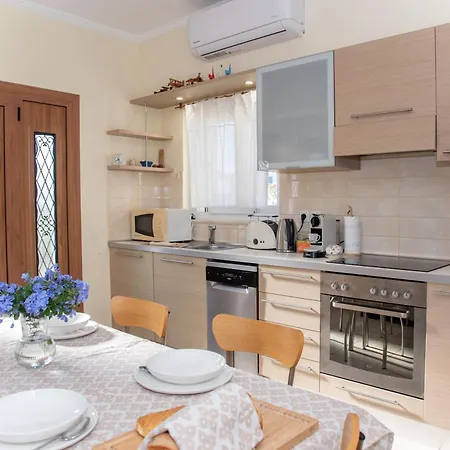 Vakantiehuis Shell & Pebble Acharavi (Corfu)