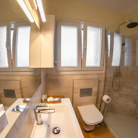 بيت للعطل Shell & Pebble *