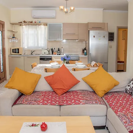 Shell & Pebble بيت للعطل